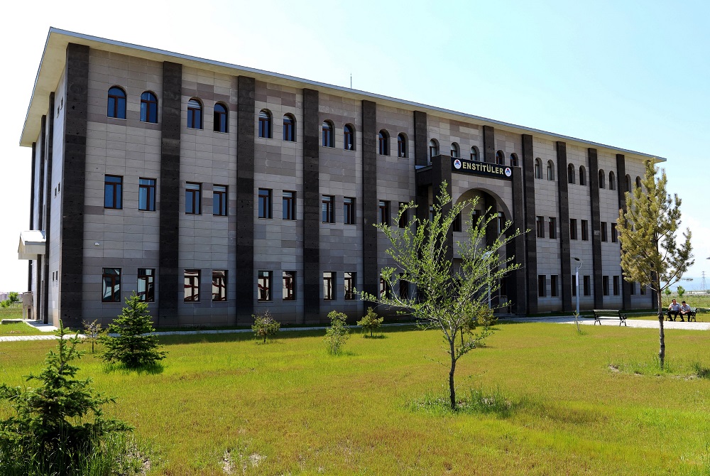 Ağrı İbrahim Çeçen Üniversitesi'nde İlk Doktora Programı